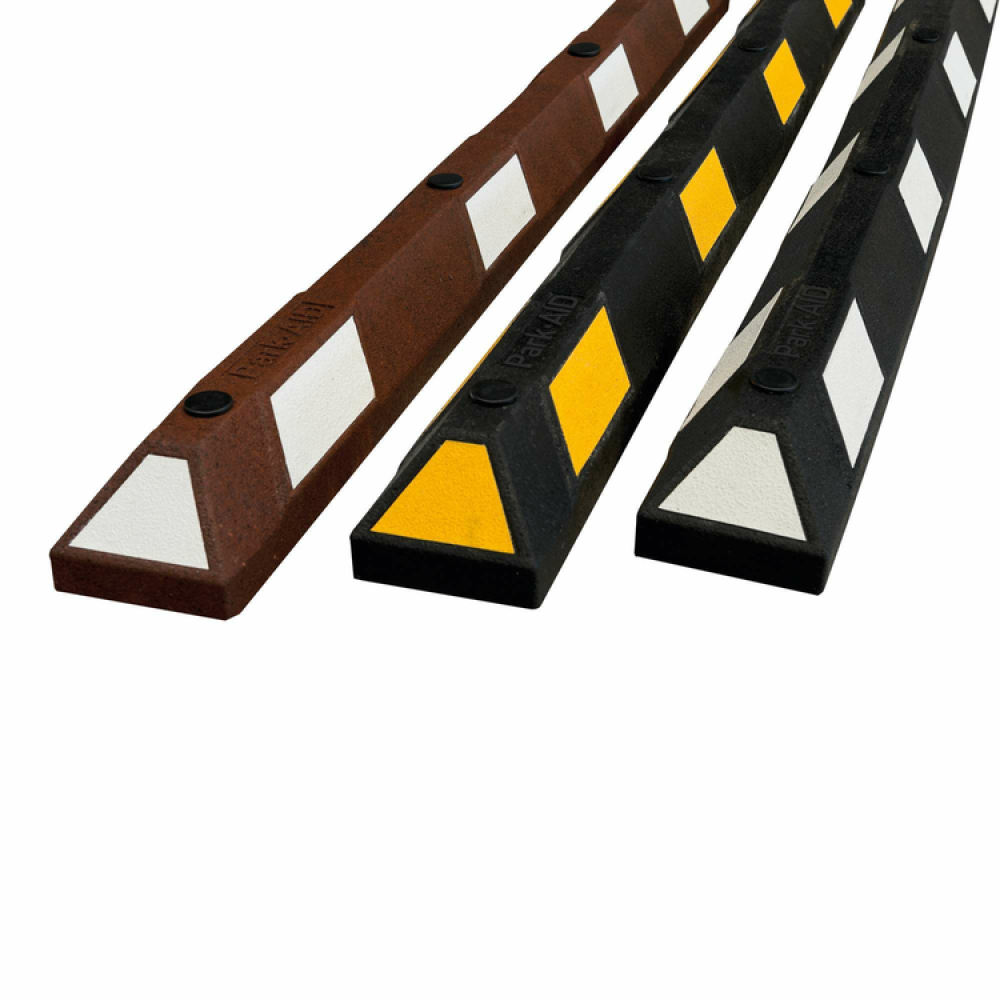 Modellbeispiel: Parkplatzabgrenzung/Anfahrschwelle -ParkAID- (v.l. Art. 40313, 40171, 40172)