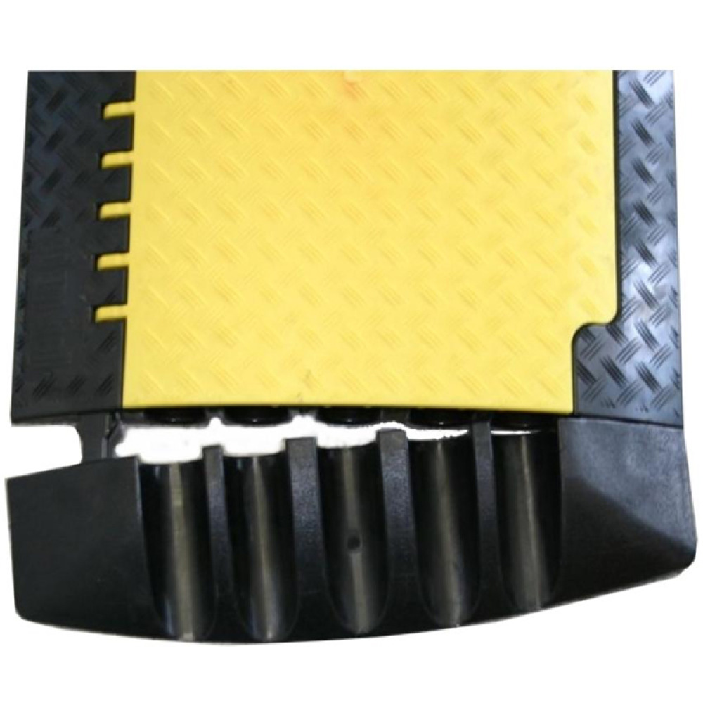 Anwendungsbeispiel: Endstück (Art. 39151) wird an der Kabelbrücke (Art. 13834) montiert 